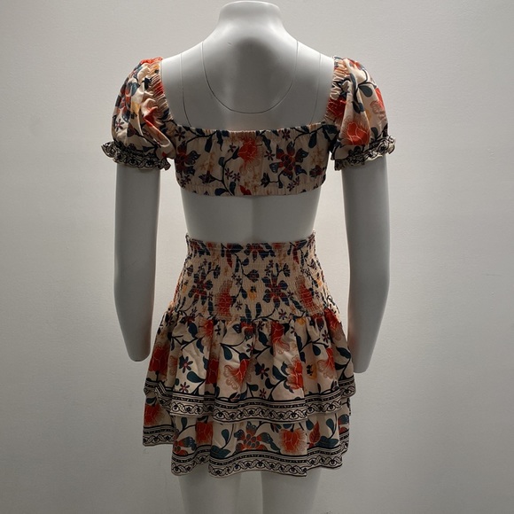 FLORAL Top &Skirt - Picture 3 of 7